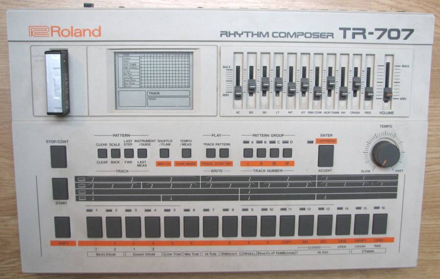 roland_tr-707.jpg